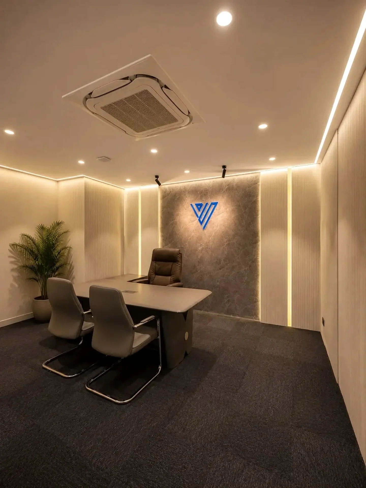 Executive Cabin Design: Creating a Premium Professional Workspace 